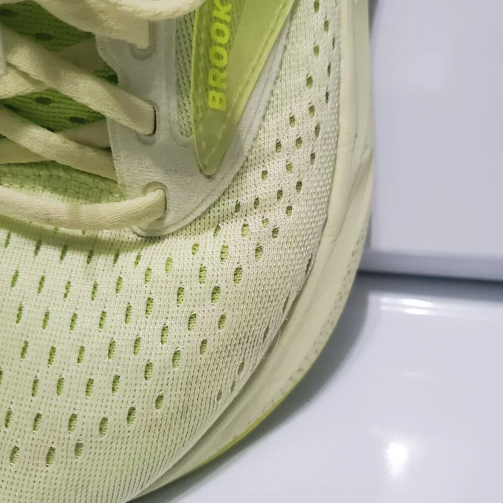 Brooks Men's Adrenaline GTS 24 Running Shoes | 7M/8.5W - Picture 2 of 8